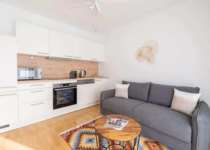 Hm • Modern 1br With Balcony Apartman Bécs